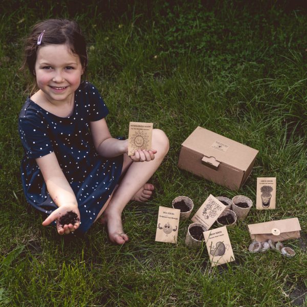 GROW YOUR OWN DELUXE ACTIVITY PACK FOR KIDS - Image 3