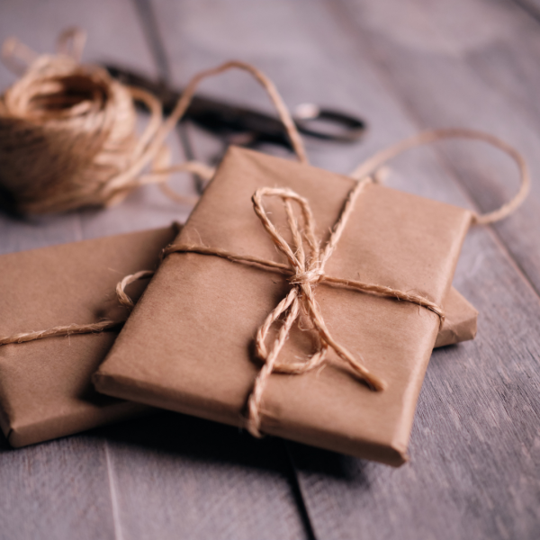 Gift Wrapping - Image 3